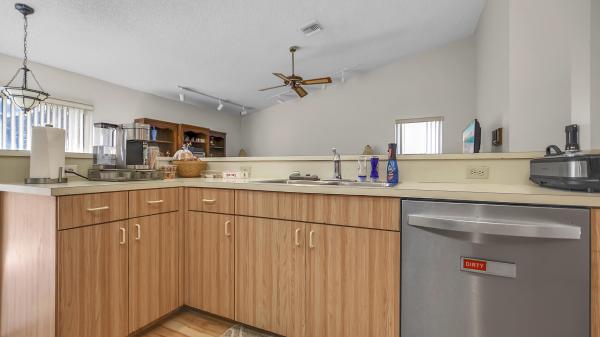 Royal Palm Village, 2345 NW 95th Ter, Coral Springs, Florida 33065, image 3