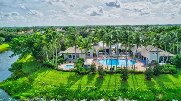 Saturnia Isles, 9722 Napoli Woods Ln, Delray Beach, Florida 33446, image 1