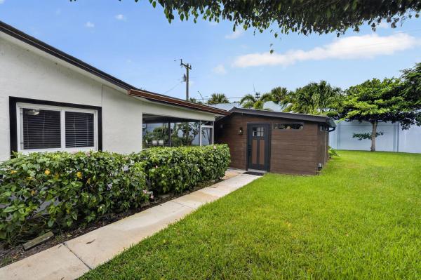 Palm Beach Gardens No HOA, 10339 Daphne Ave, Palm Beach Gardens, Florida 33410, image 1