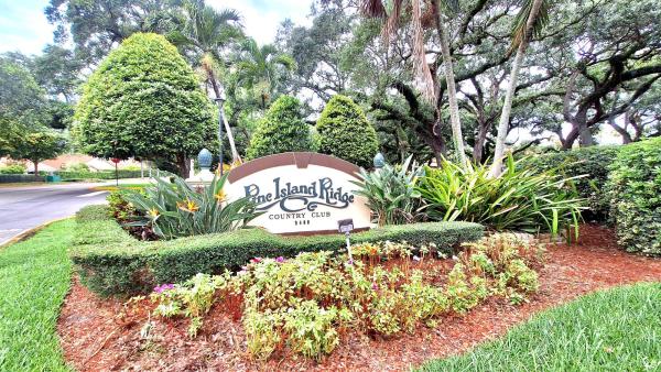 Whitehall 2 Of Pine Island Ridge, 1719 Whitehall Dr #103, Davie, Florida 33324, image 2