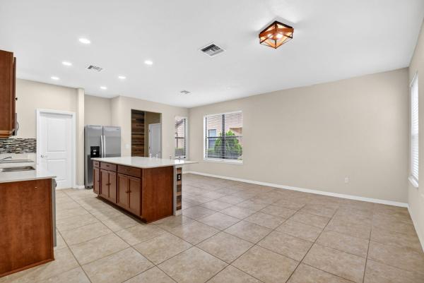 Preston Square, 2833 Troubadour St, Palm Springs, Florida 33406, image 2
