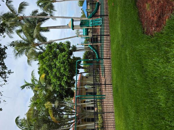 2866 S Oasis Dr, Boynton Beach, Florida 33426, image 2