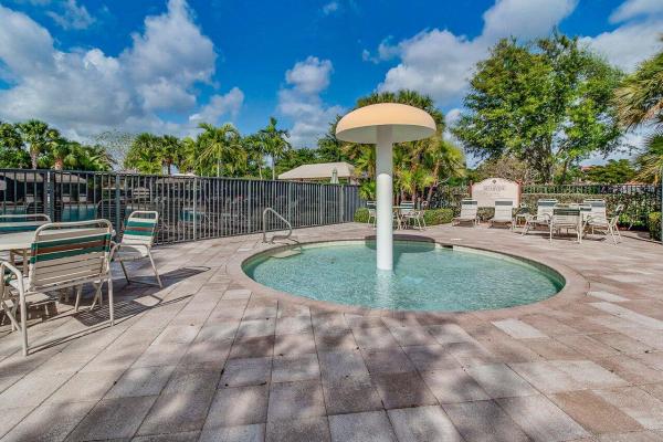 Greystone, 7890 Jewelwood Dr, Boynton Beach, Florida 33437, image 3