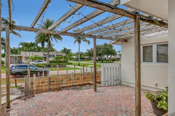 North Palm Beach Village, 561 Anchorage Dr, North Palm Beach, Florida 33408, image 1