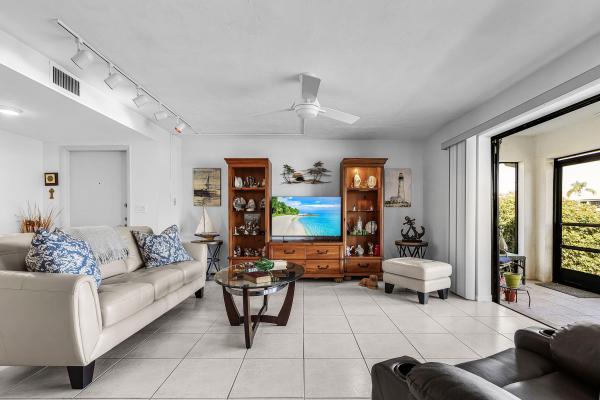 Los Cinco The File, 3831 SE 11th Pl #101, Cape Coral, Florida 33904, image 3