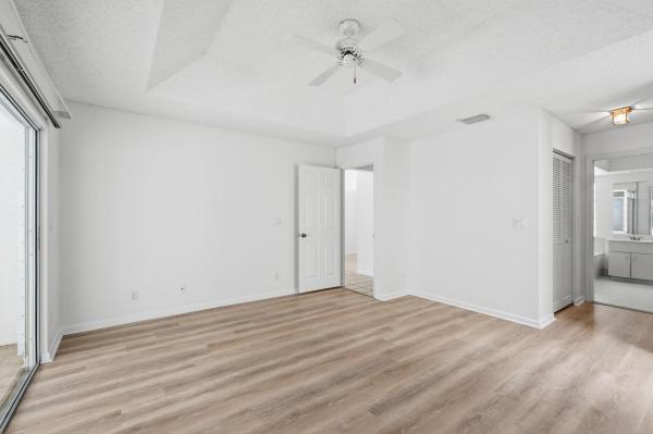 9205 SE Woods End Pl, Jupiter, Florida 33469, image 2