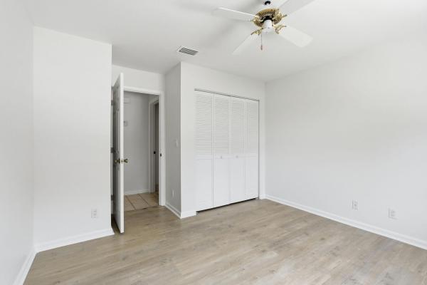 9205 SE Woods End Pl, Jupiter, Florida 33469, image 1