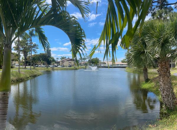Pine Ridge 3, 301 Pine Ridge Cir #C-2, Greenacres, Florida 33463, image 2