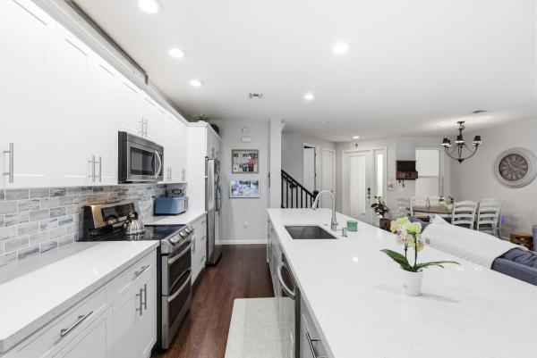 Centra Blue Lake Townhomes, 4831 NW 16th Ter, Boca Raton, Florida 33431, image 2