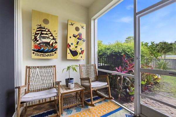Centra Blue Lake Townhomes, 4831 NW 16th Ter, Boca Raton, Florida 33431, image 3