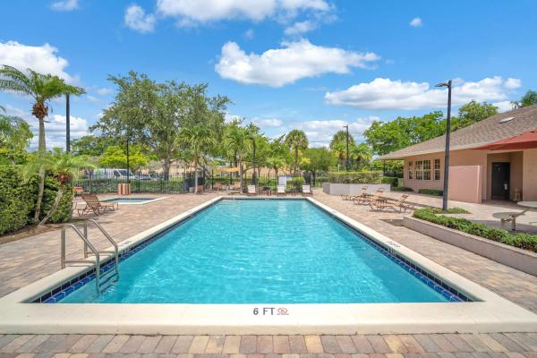 Water's Edge At Deerfield, 671 Cypress Lake Blvd #L21, Deerfield Beach, Florida 33064, image 1