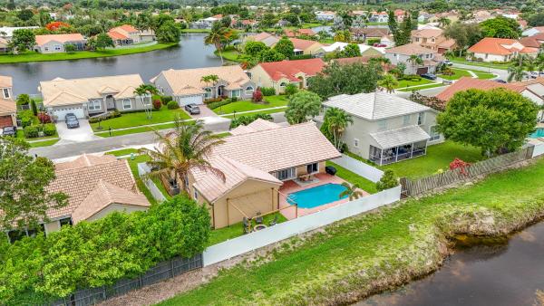 Boca Vista Estates, 9419 Lake Serena Dr, Boca Raton, Florida 33496, image 3