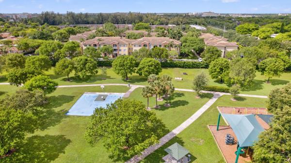 University Parc Residences, 7085 Nova Dr #232, Davie, Florida 33317, image 2