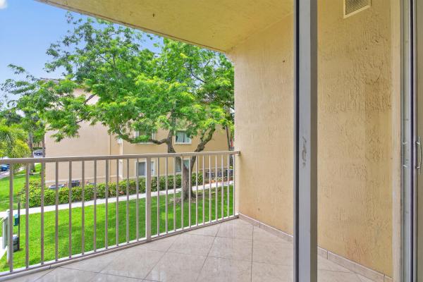 University Parc Residences, 7085 Nova Dr #232, Davie, Florida 33317, image 3