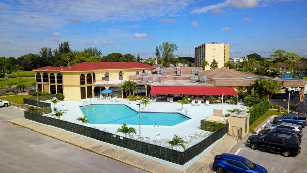 3425 Via Poinciana #403, Lake Worth, Florida 33467, image 1