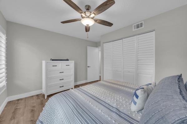Dunbar Woods, 1105 Duncan Cir #104, Palm Beach Gardens, Florida 33418, image 2