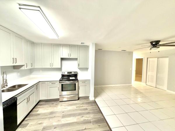 Leslie Estates, 2941 NW 195th St, Miami Gardens, Florida 33056, image 1
