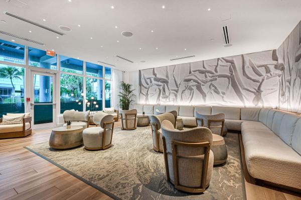 The Q Club Resort & Residences, 505 N Fort Lauderdale Beach Blvd #915, Fort Lauderdale, Florida 33304, image 1