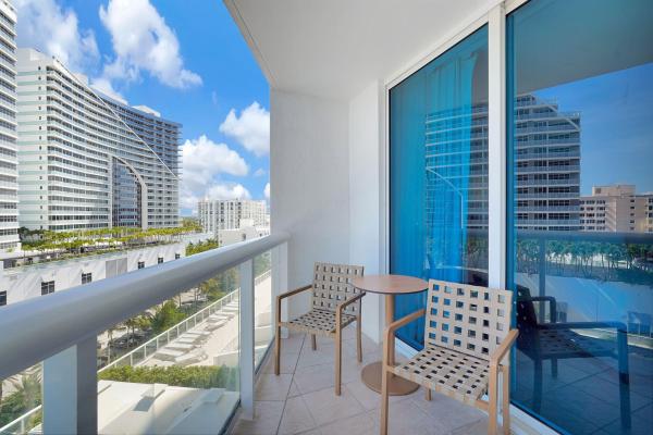 The Q Club Resort & Residences, 505 N Fort Lauderdale Beach Blvd #915, Fort Lauderdale, Florida 33304, image 1