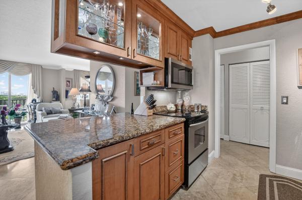 Boca Towers, 2121 N Ocean Blvd #705E, Boca Raton, Florida 33431, image 1