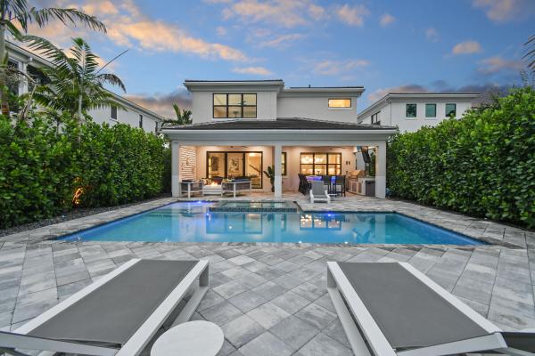 Artistry, 13418 Artisan Cir, Palm Beach Gardens, Florida 33418, image 2