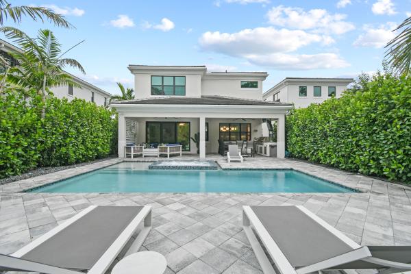 Artistry, 13418 Artisan Cir, Palm Beach Gardens, Florida 33418, image 1