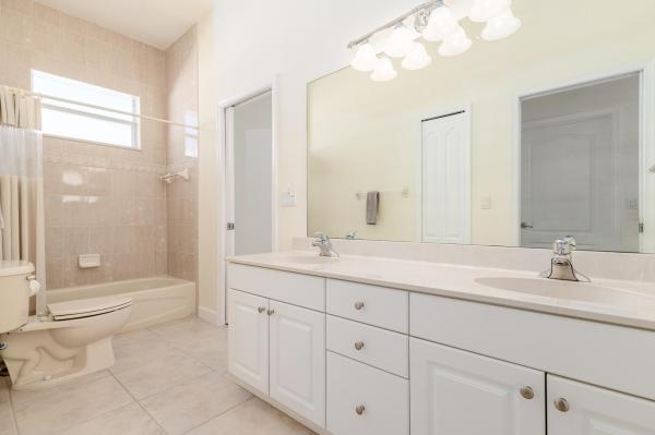 5339 NW Milner Dr, Port St. Lucie, Florida 34983, image 3