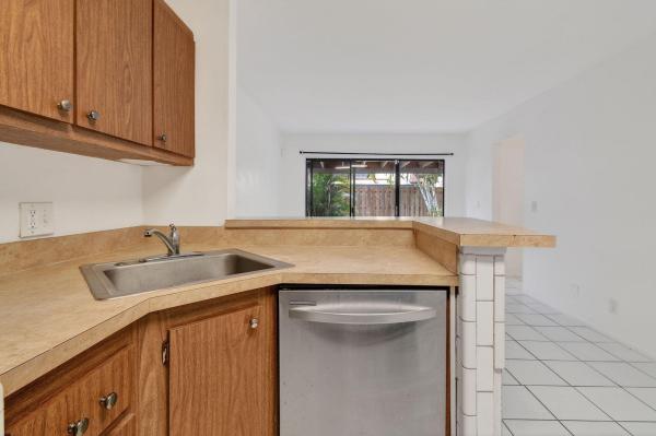 Cedar Gardens Townhouses, 3502 Gardens East Dr #B, Palm Beach Gardens, Florida 33410, image 3