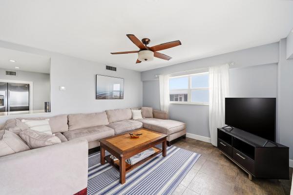Harbor Haven, 95 N Birch Rd #606, Fort Lauderdale, Florida 33304, image 2