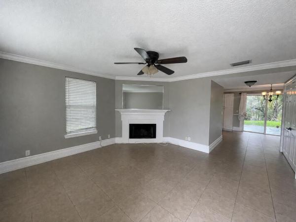 Georgian Park, 200 Old English Dr, Jupiter, Florida 33458, image 2