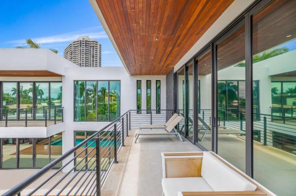 Eastern Shores, 3462 NE 171st St, North Miami Beach, Florida 33160, image 1