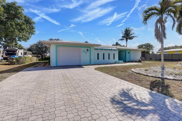 Riverview, 683 SE Harborview Dr, Port St. Lucie, Florida 34983, image 3