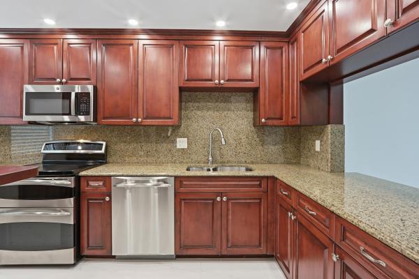 Captains Walk, 220 Lake Dr #206, Palm Beach Shores, Florida 33404, image 2