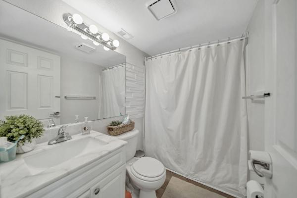 Banyan Lake, 8105 Severn Dr #C, Boca Raton, Florida 33433, image 1