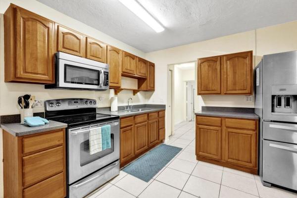 North Palm Beach No HOA, 1718 Ridge Rd, North Palm Beach, Florida 33408, image 2