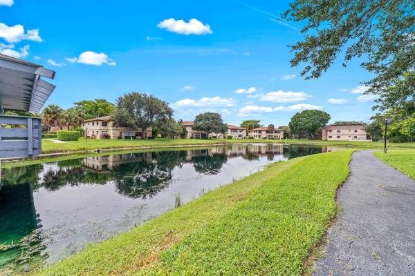 Delray Oaks, 3132 SW 20th Ter #12B, Delray Beach, Florida 33445, image 1
