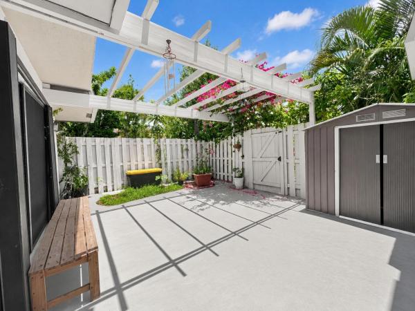 Delray Oaks, 3132 SW 20th Ter #12B, Delray Beach, Florida 33445, image 2