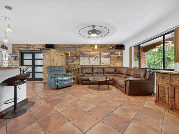 Beachway Estates, 949 NE 25th Ave, Pompano Beach, Florida 33062, image 3