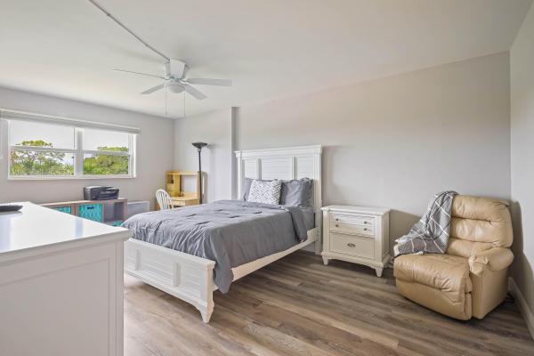 Carlisle At Poinciana Place, 6850 10th Ave N #310, Lake Worth, Florida 33467, image 3