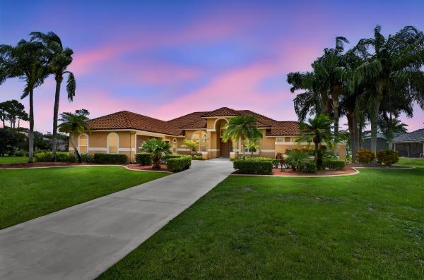 Stonewal Estates, 8030 Woodsmuir Dr, Palm Beach Gardens, Florida 33412, image 1