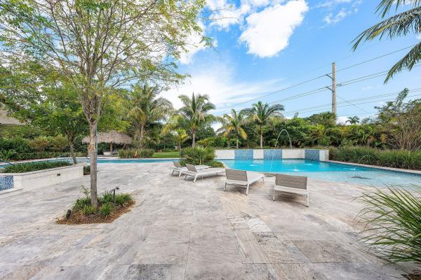 6641 Giralda Cir, Boca Raton, Florida 33433, image 2