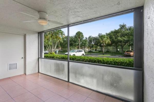 6479 Chasewood Dr #B, Jupiter, Florida 33458, image 2