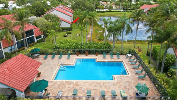 Lexington Green, 22 Lexington Ln W #D, Palm Beach Gardens, Florida 33418, image 1