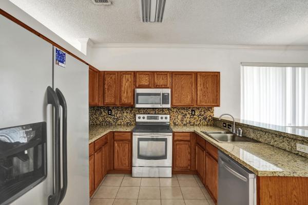 Banyan Trails, 3717 Pebblebrook Mnr, Coconut Creek, Florida 33073, image 3