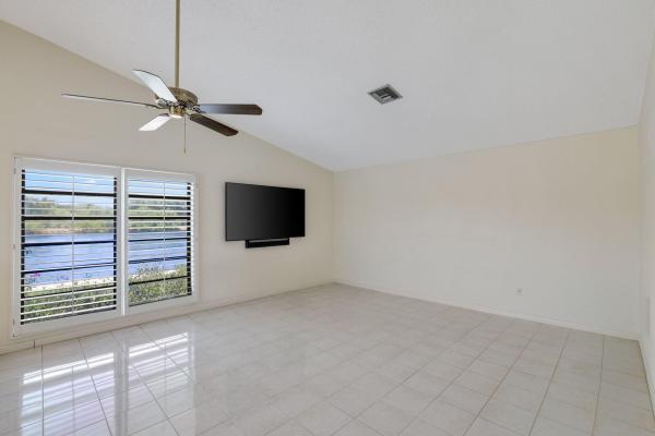Place Au Soleil, 970 Orchid Ln, Gulf Stream, Florida 33483, image 3
