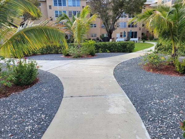 Village Royale Emerald Green, 2600 NE 1st Ln #4020, Boynton Beach, Florida 33435, image 2
