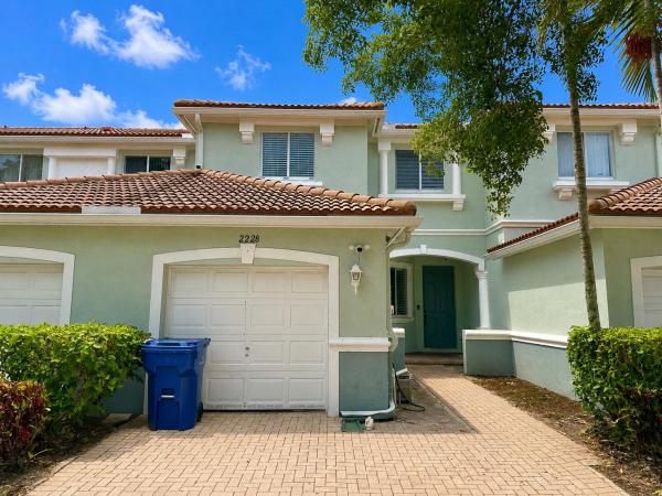 Thousand Oaks, 2228 Oakmont Dr, Riviera Beach, Florida 33404, image 1
