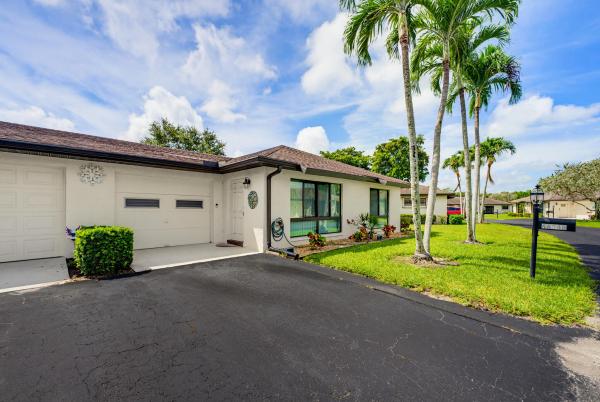 4854 Equestrian Cir #B, Boynton Beach, Florida 33436, image 1