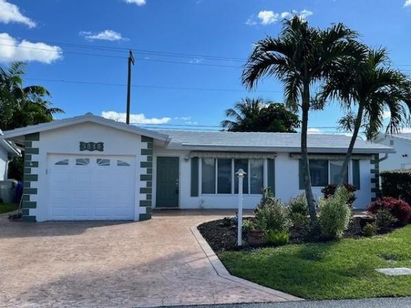 Leisureville, 3040 NW 1st Ave, Pompano Beach, Florida 33064, image 1