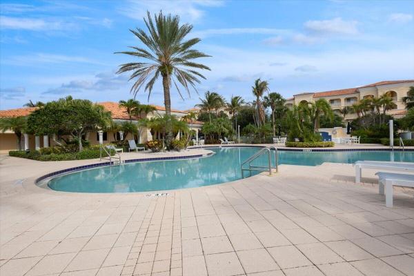Harbour Isle East, 5 E Harbour Isle Dr Dr #103, Fort Pierce, Florida 34949, image 2